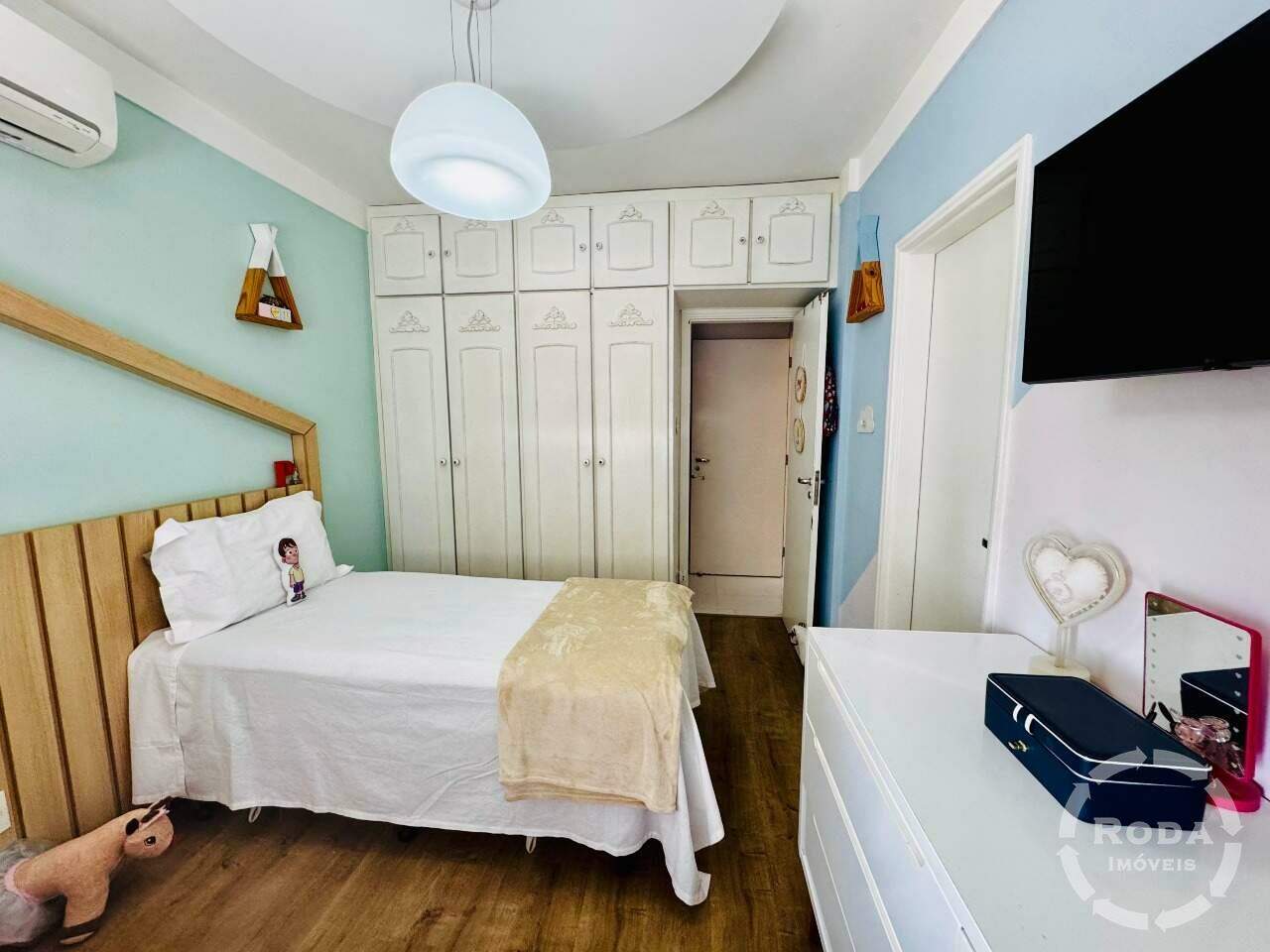Apartamento à venda no Ponta da Praia: 