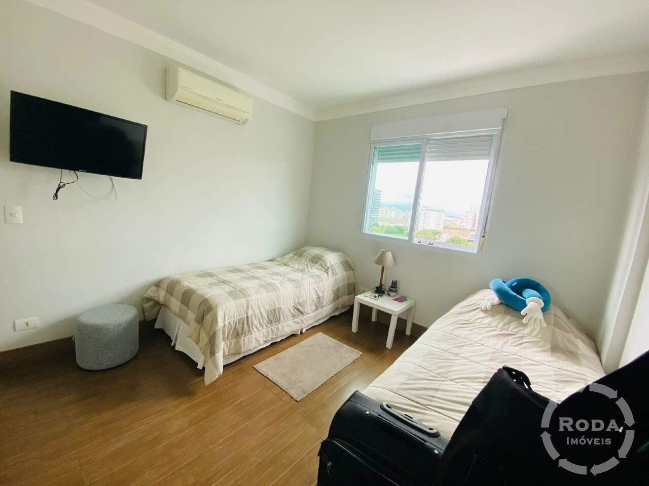 Cobertura à venda no Ponta da Praia: 