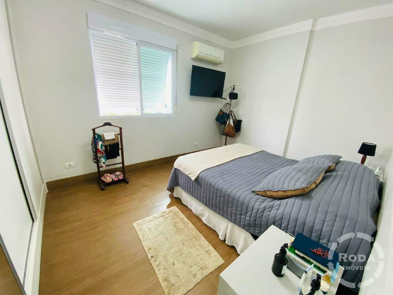 Cobertura à venda no Ponta da Praia: 