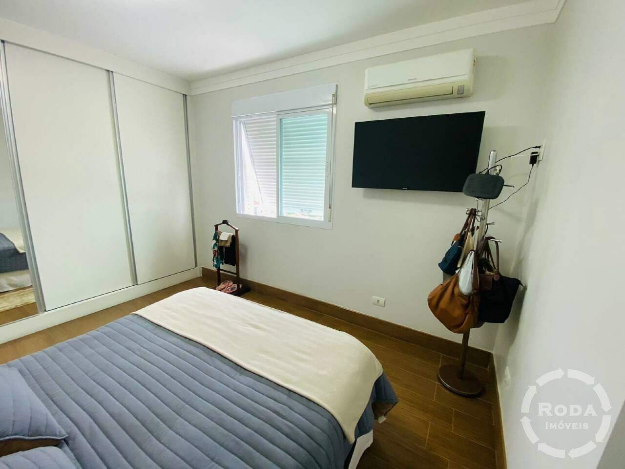 Cobertura à venda no Ponta da Praia: 