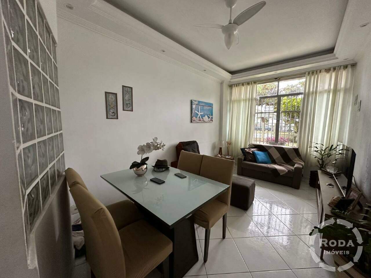 Apartamento à venda no Embaré: 