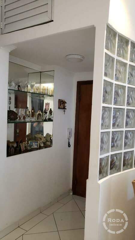 Apartamento Térreo para aluguel no Embaré: 