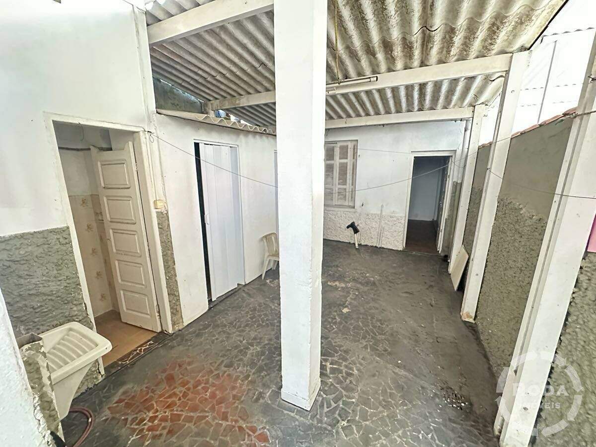 Casa à venda no Boqueirão: 