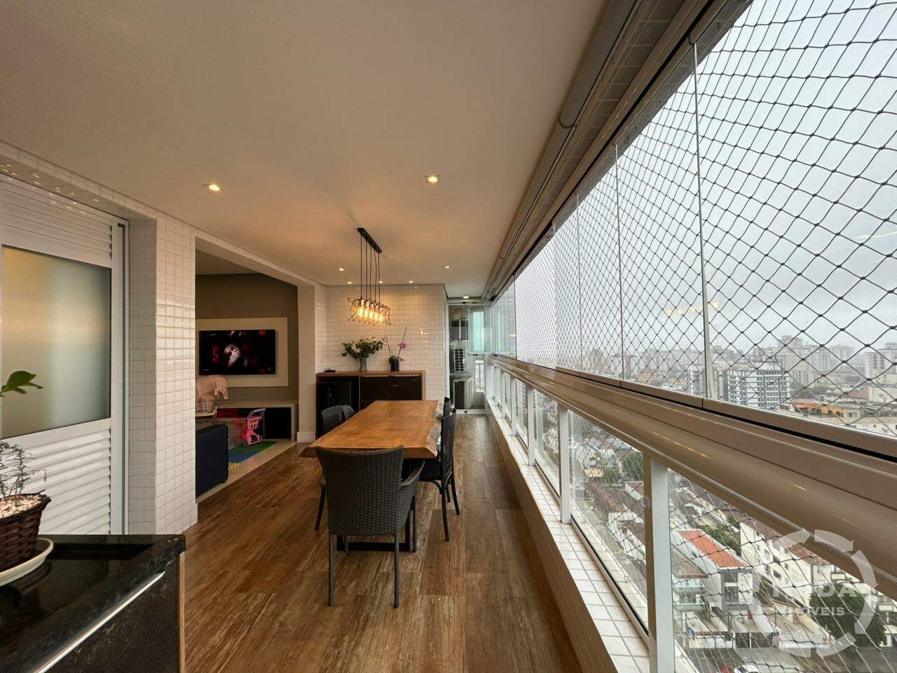 Apartamento à venda no Embaré: 