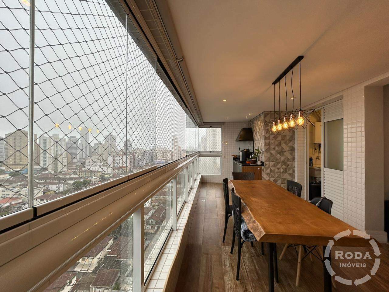 Apartamento à venda no Embaré: 