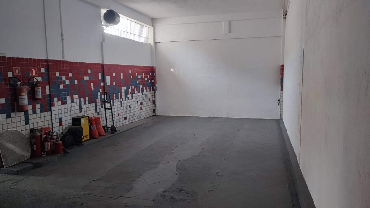 Galpão para aluguel no Centro: 