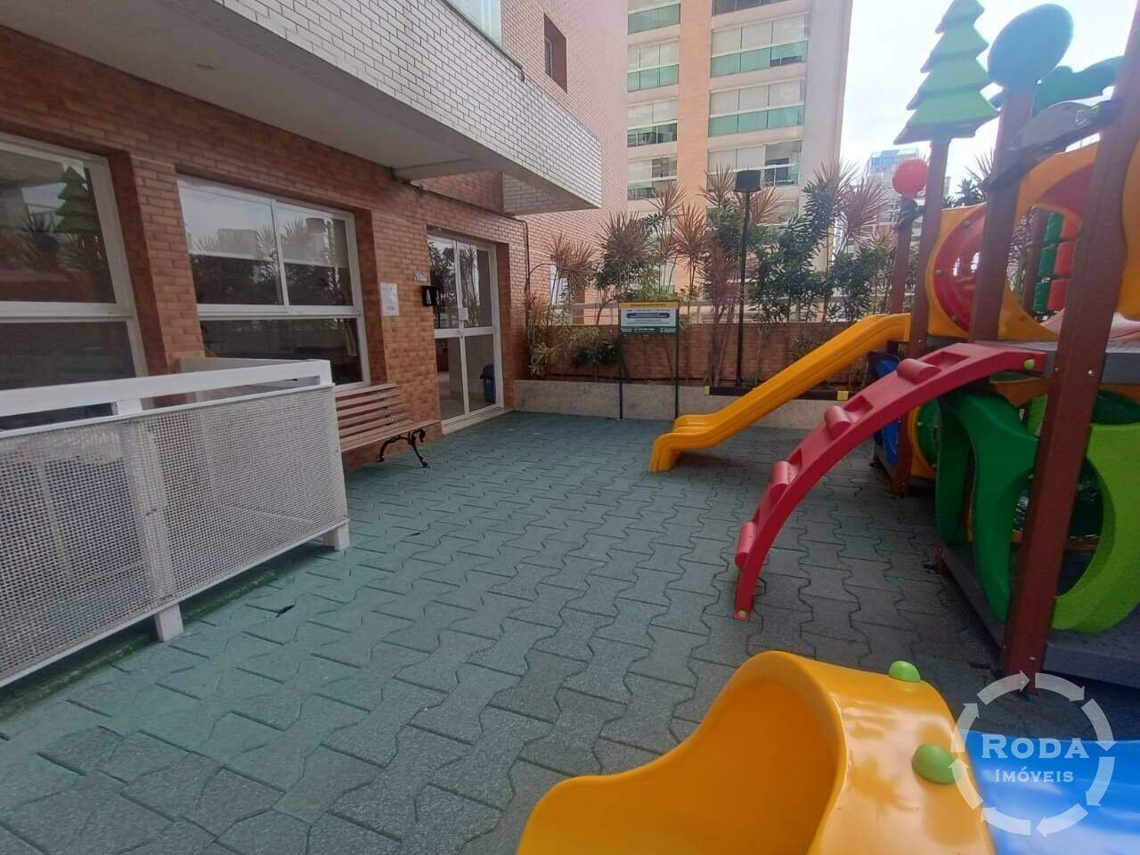 Apartamento à venda no Ponta da Praia: 