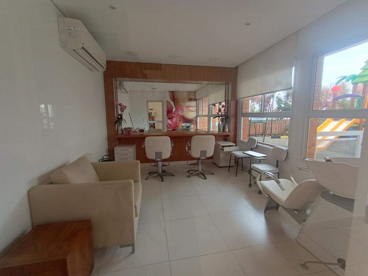 Apartamento à venda no Ponta da Praia: