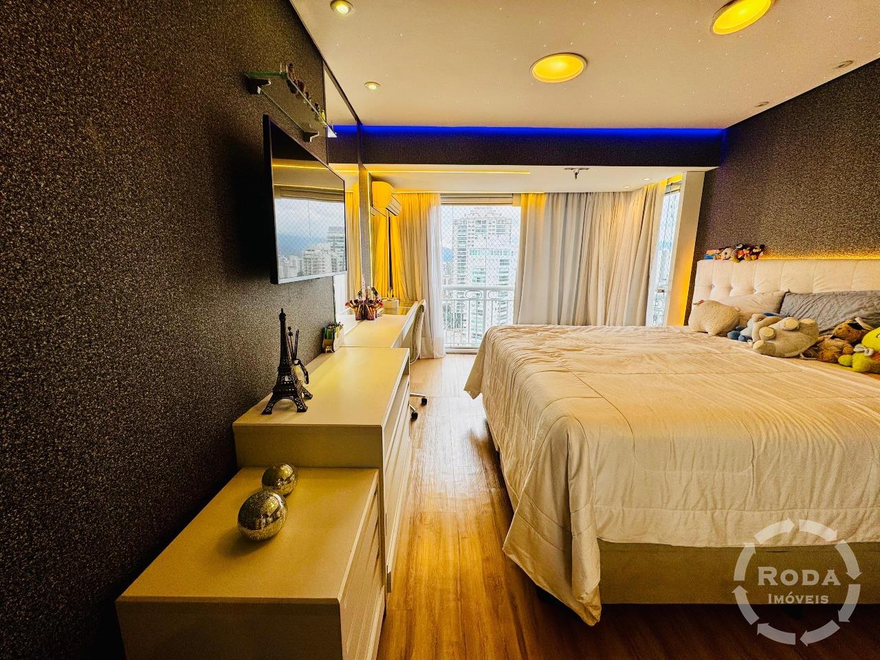 Apartamento à venda no Ponta da Praia: 