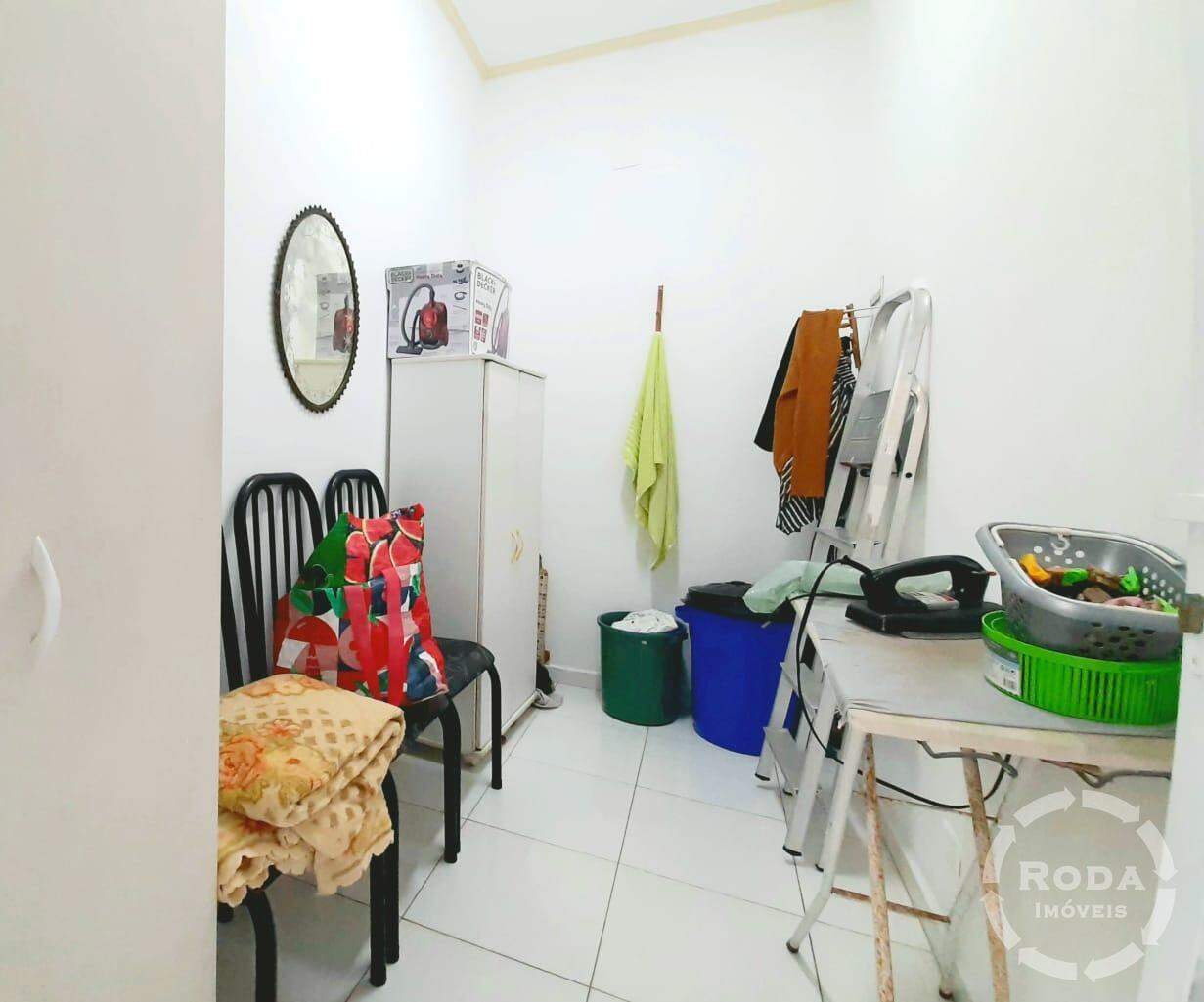 Apartamento à venda no Boqueirão: quarto de empregada