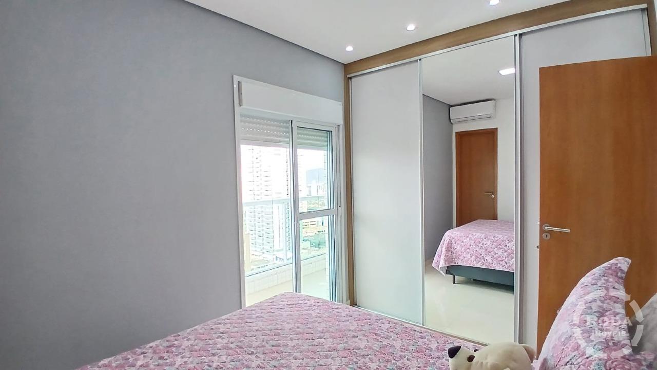 Apartamento à venda no Ponta da Praia: 