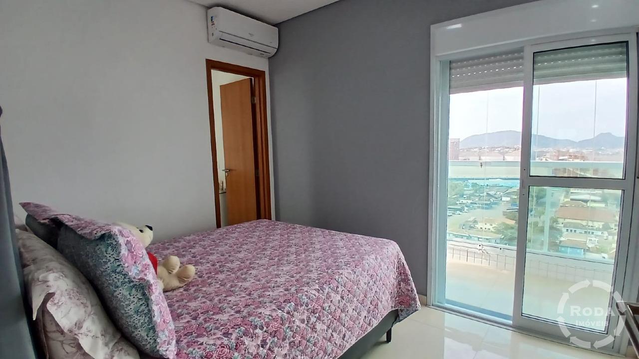 Apartamento à venda no Ponta da Praia: 