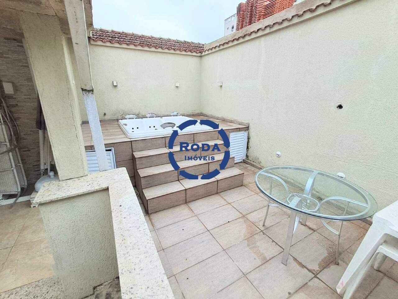 Sobrado Isolado à venda no Gonzaga: 