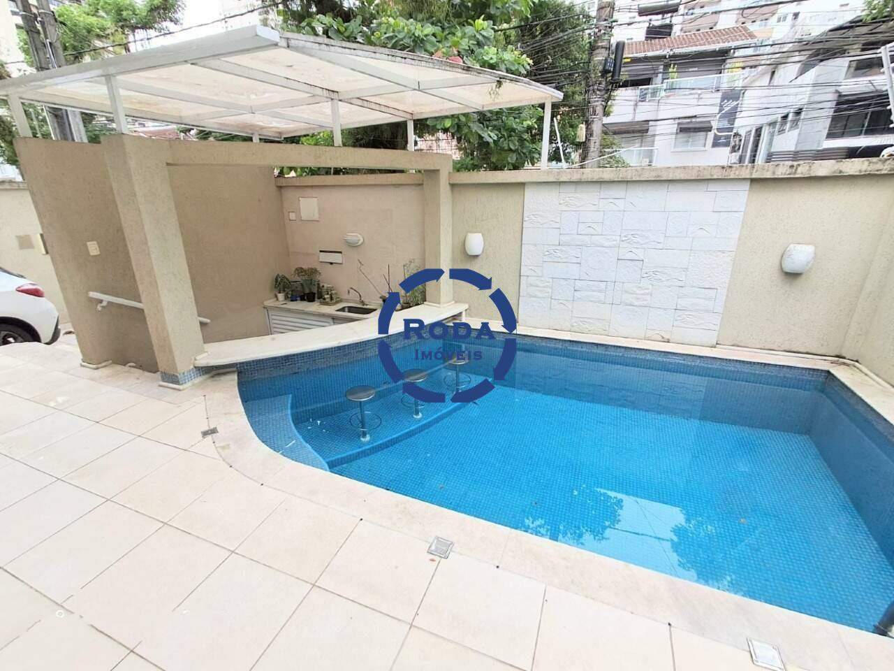 Sobrado Isolado à venda no Gonzaga: 