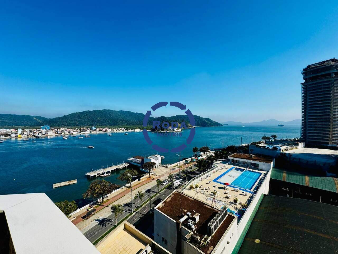 Apartamento à venda no Ponta da Praia: 