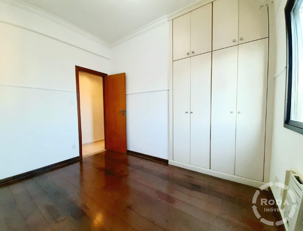 Apartamento à venda no Embaré: primeiro dormitório
