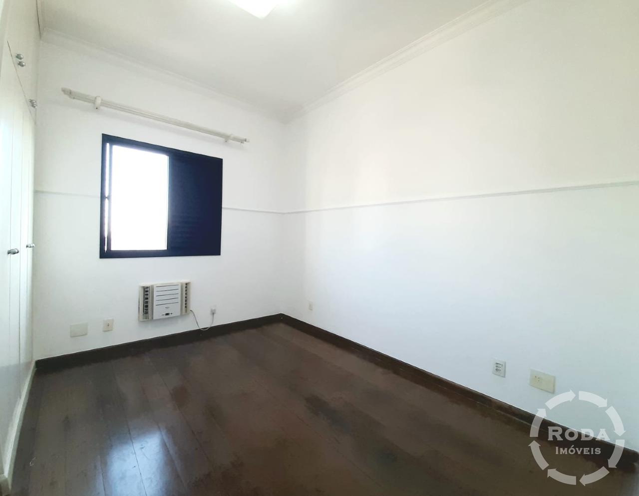 Apartamento à venda no Embaré: primeiro dormitório