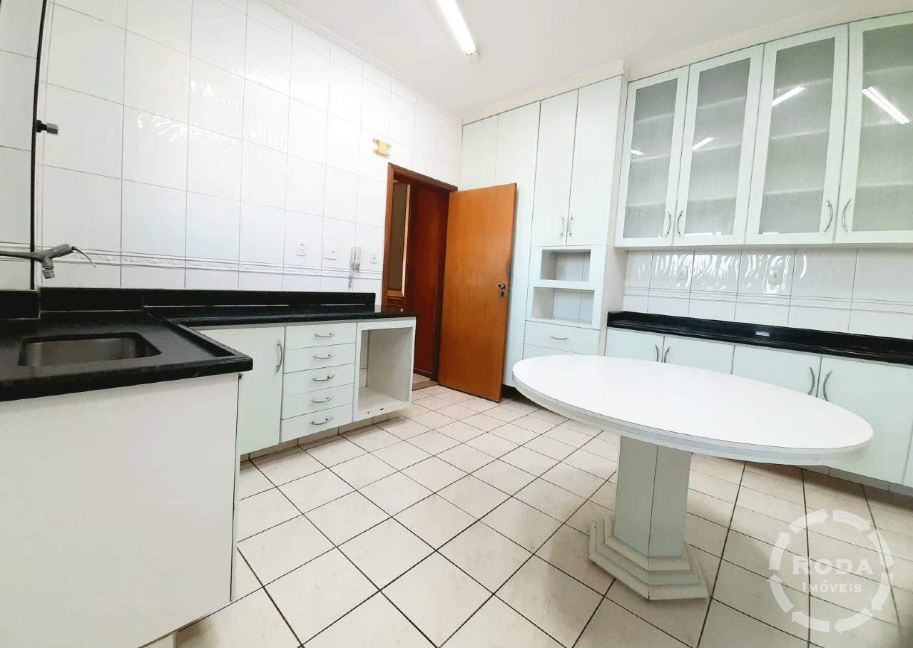 Apartamento para aluguel no Embaré: 