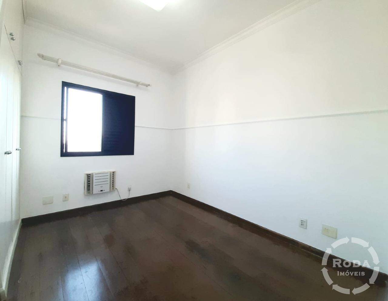 Apartamento para aluguel no Embaré: 