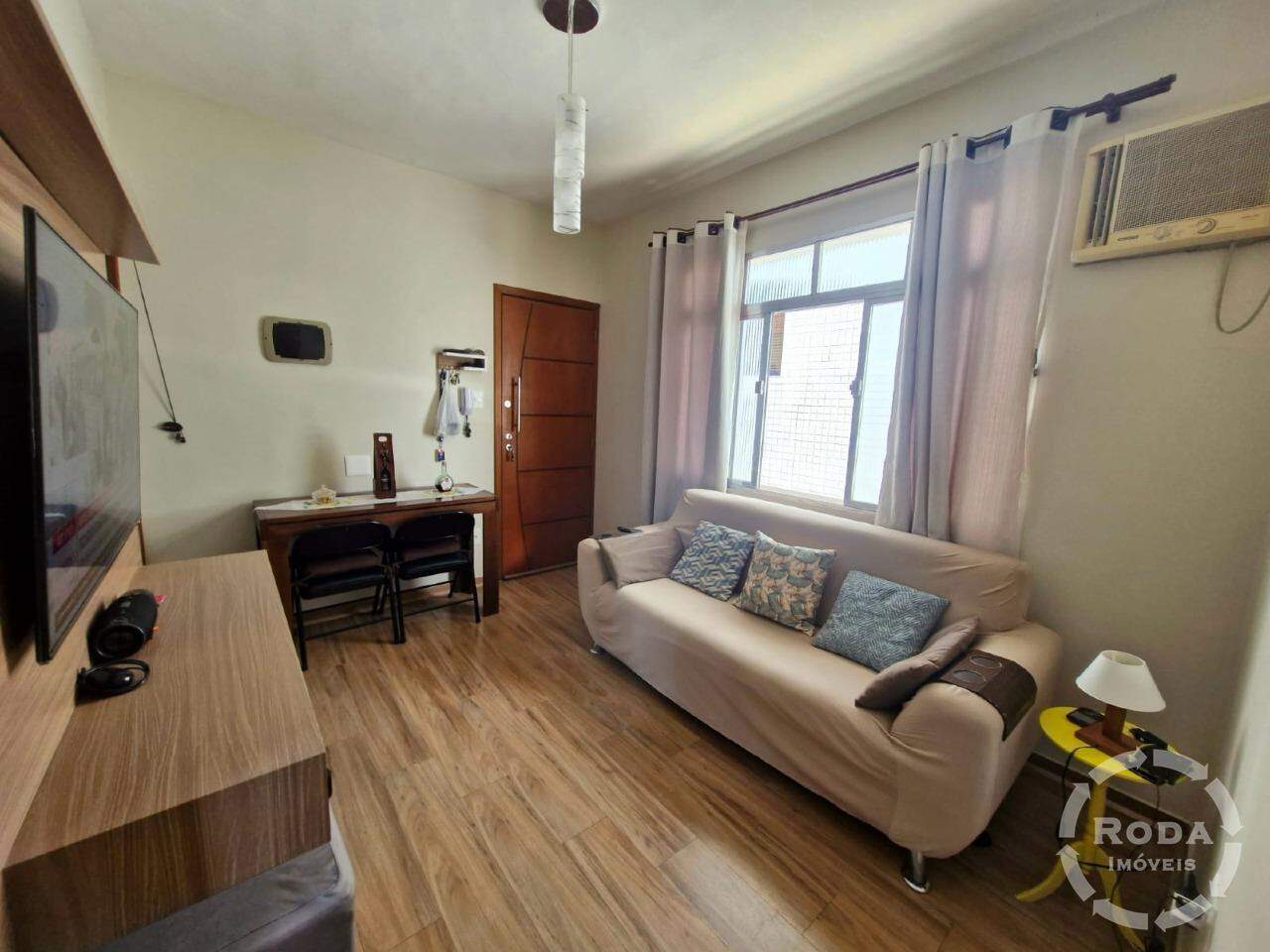 Apartamento à venda no Embaré: 