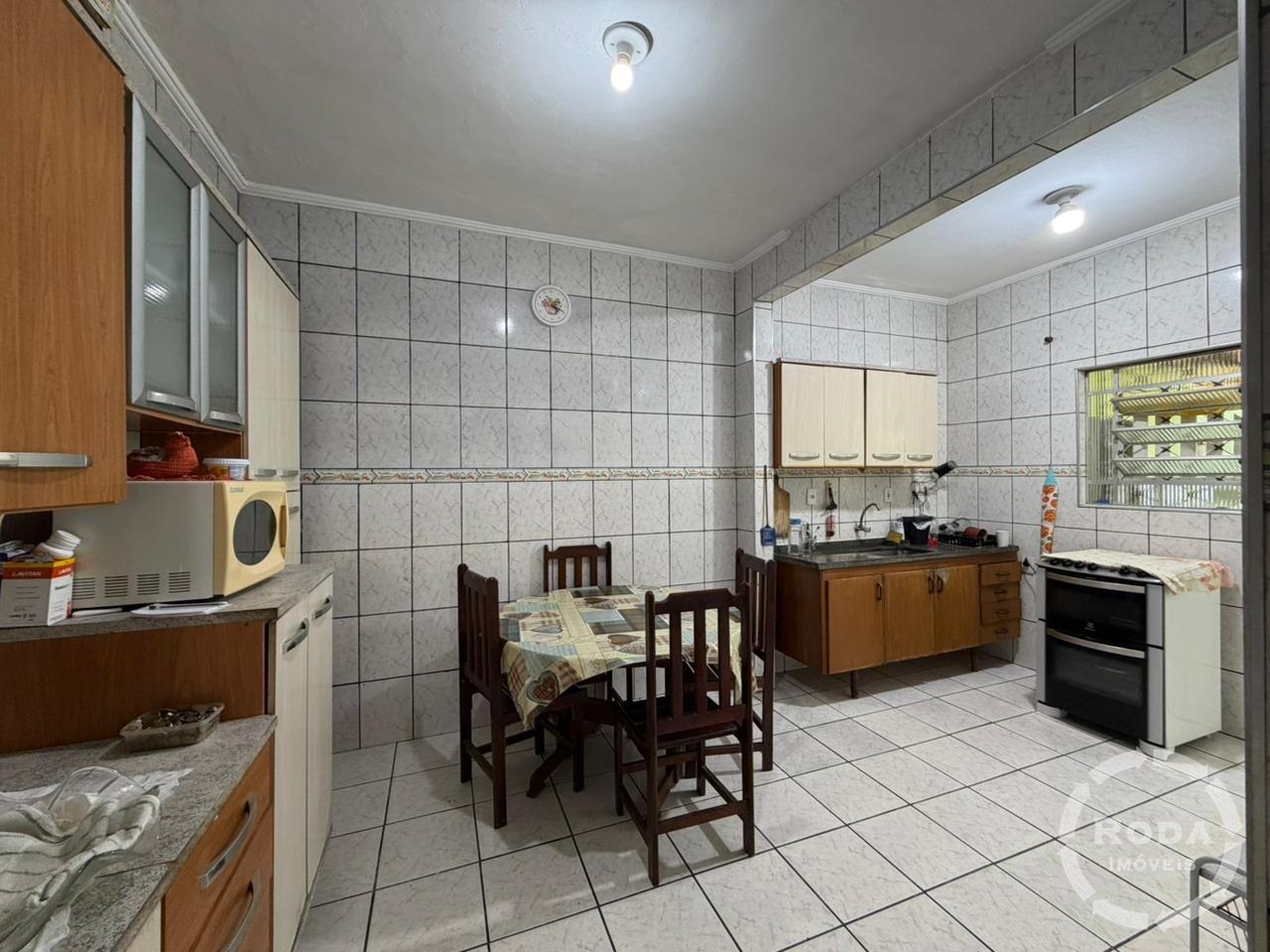 Casa à venda no Macuco: 