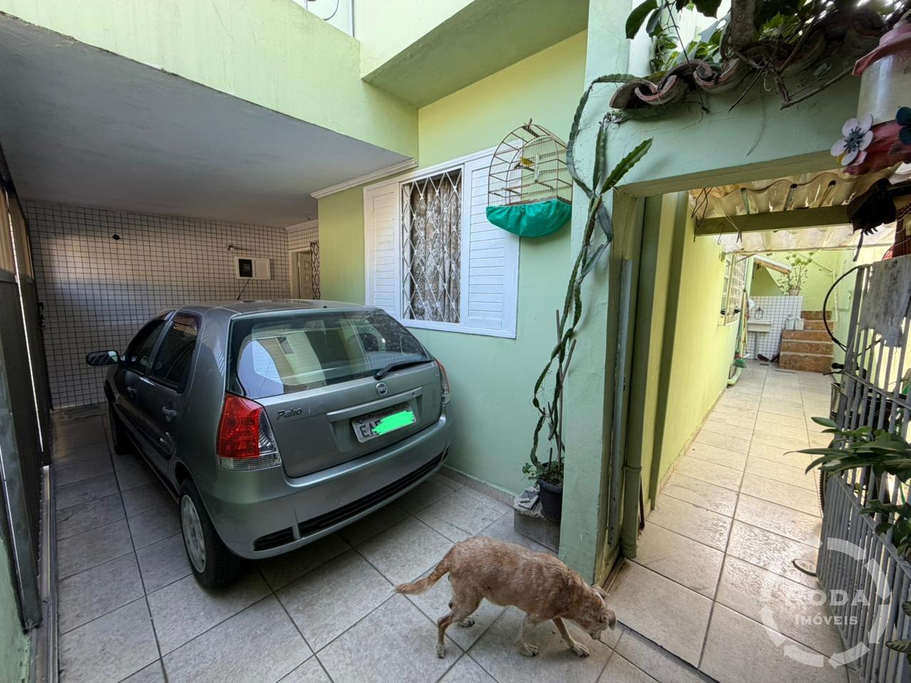 Casa à venda no Macuco: 