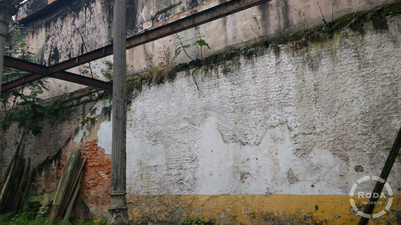 Terreno à venda no Centro: 