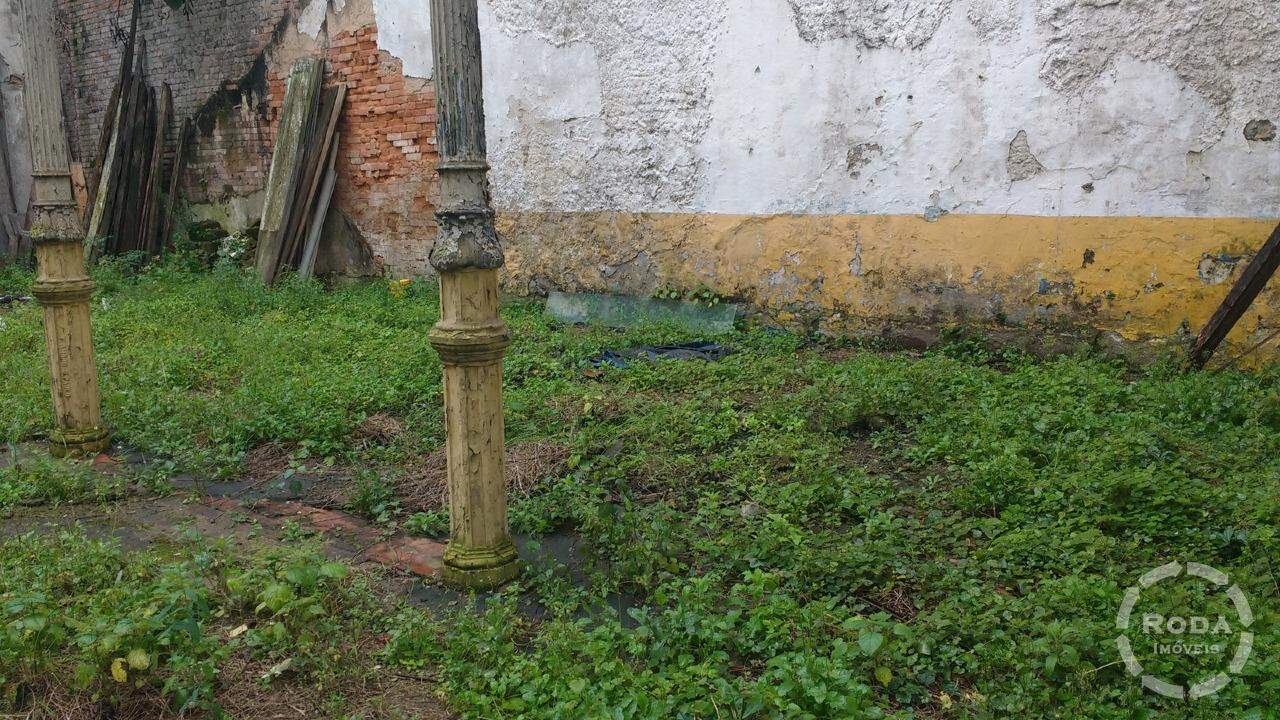 Terreno à venda no Centro: 