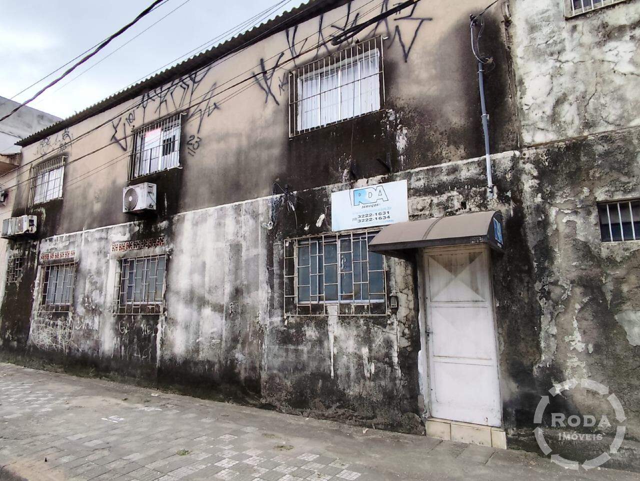 Prédio à venda no Estuário:
