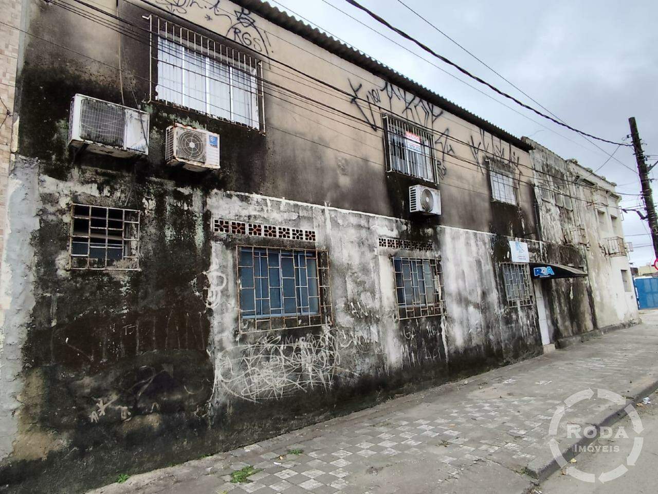 Prédio à venda no Estuário: