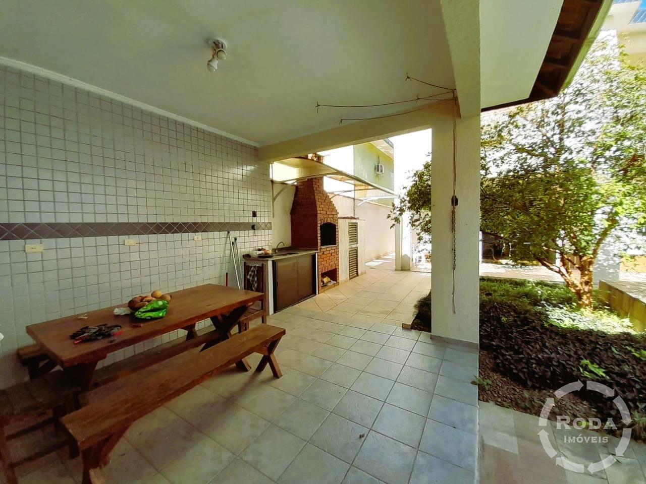 Casa para aluguel no Aparecida: 