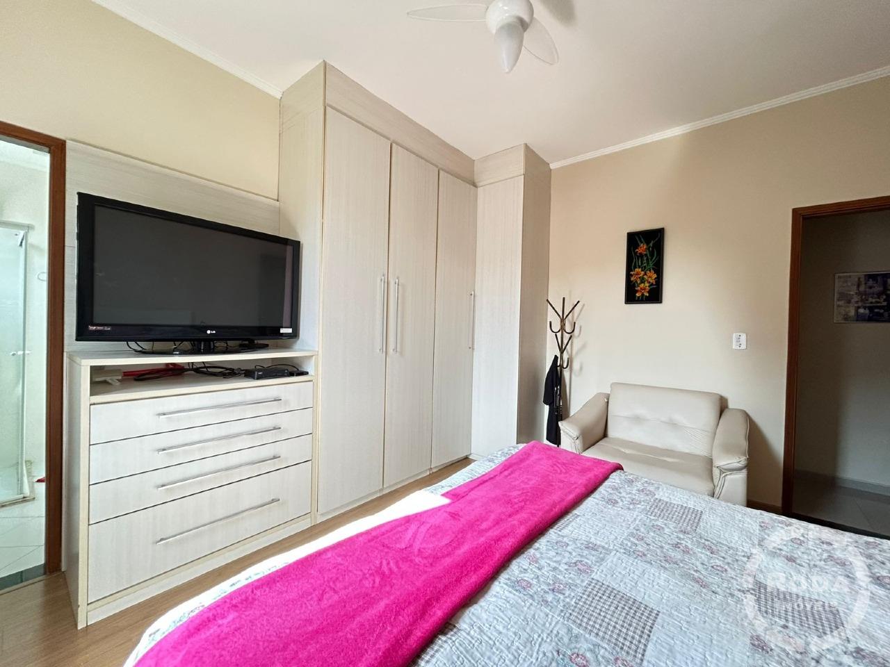 Casa à venda no Boqueirão: 