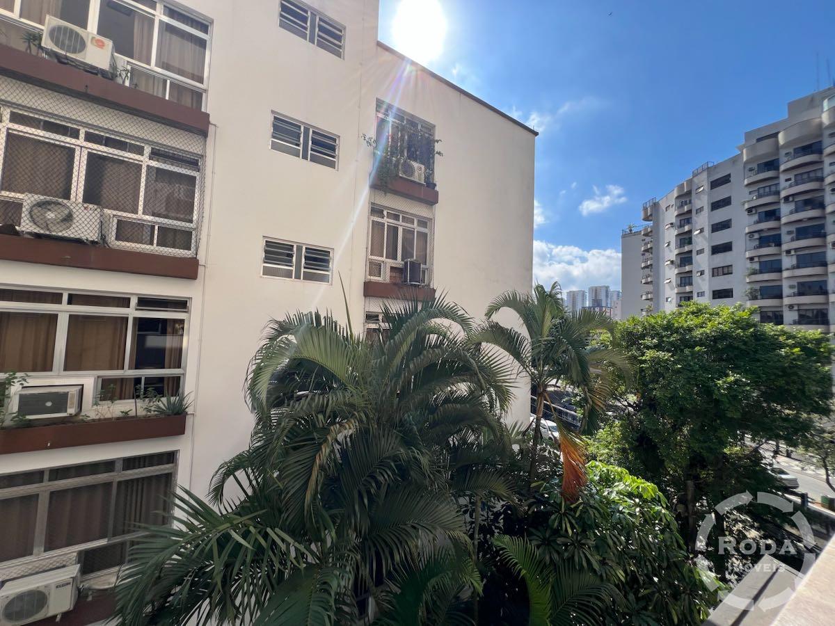 Apartamento à venda no Ponta da Praia: 