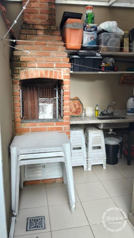 Casa à venda no Embaré: 