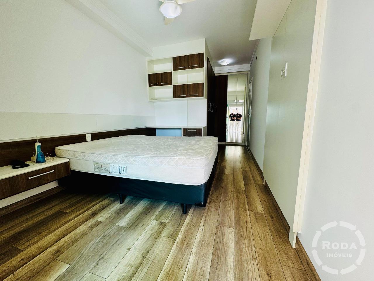 Apartamento à venda no Ponta da Praia: 