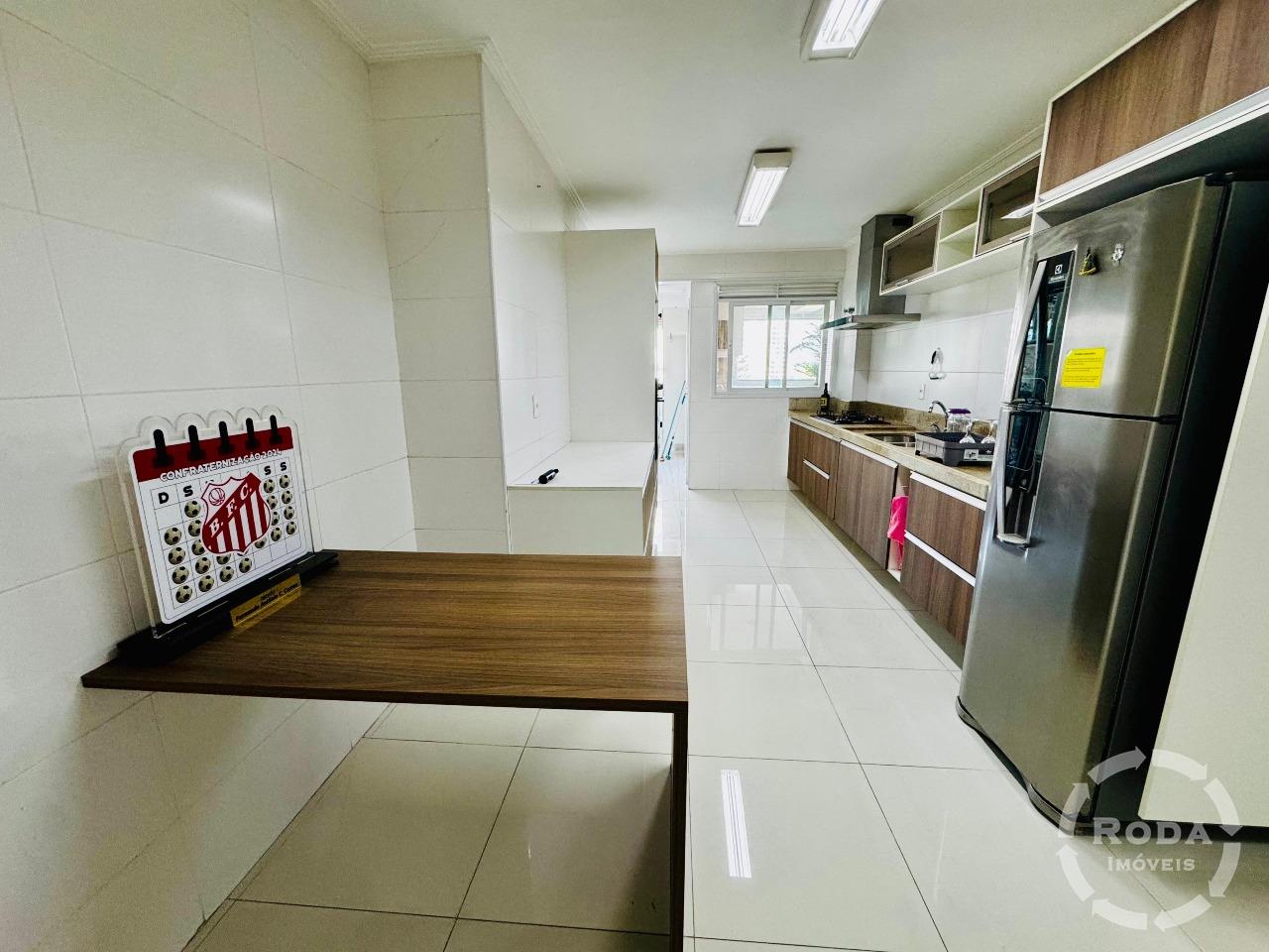 Apartamento à venda no Ponta da Praia: 