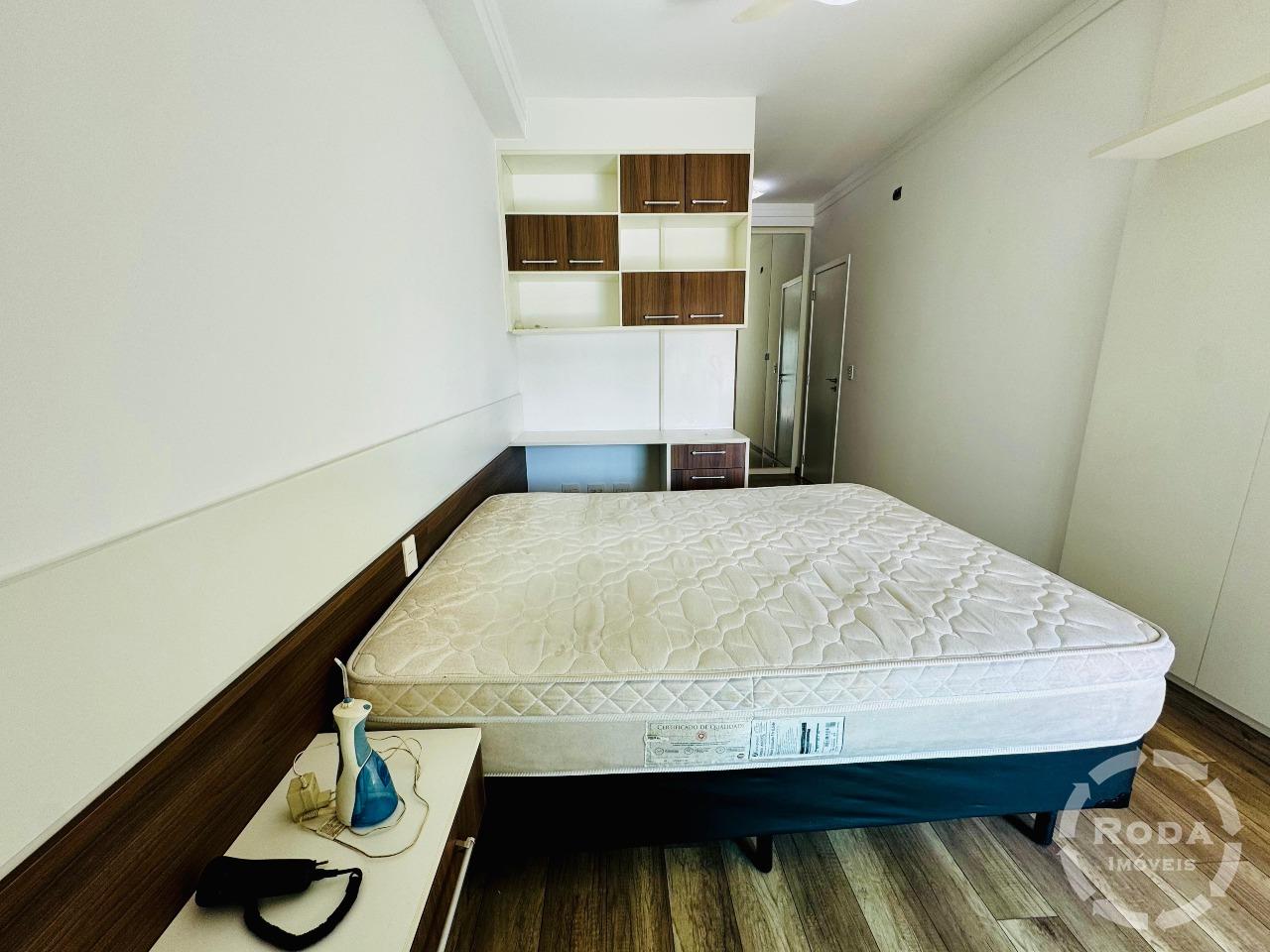 Apartamento à venda no Ponta da Praia: 