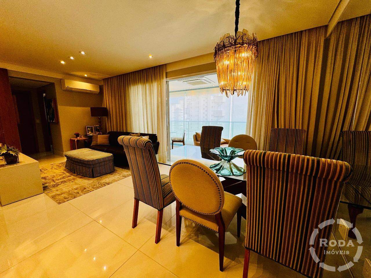 Apartamento à venda no Ponta da Praia: