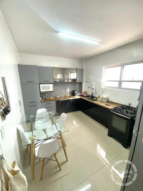 Apartamento à venda no Ponta da Praia: 