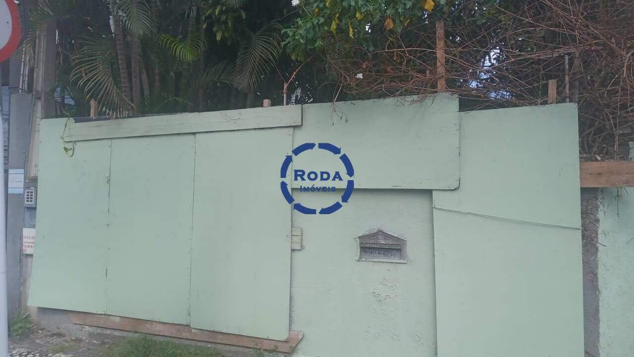Terreno à venda no Embaré: 