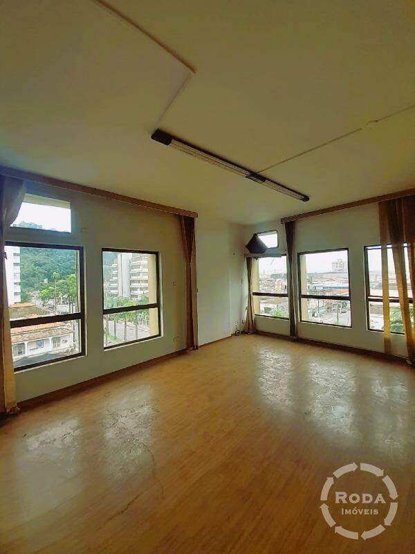 Conjunto Comercial à venda no Vila Mathias: 