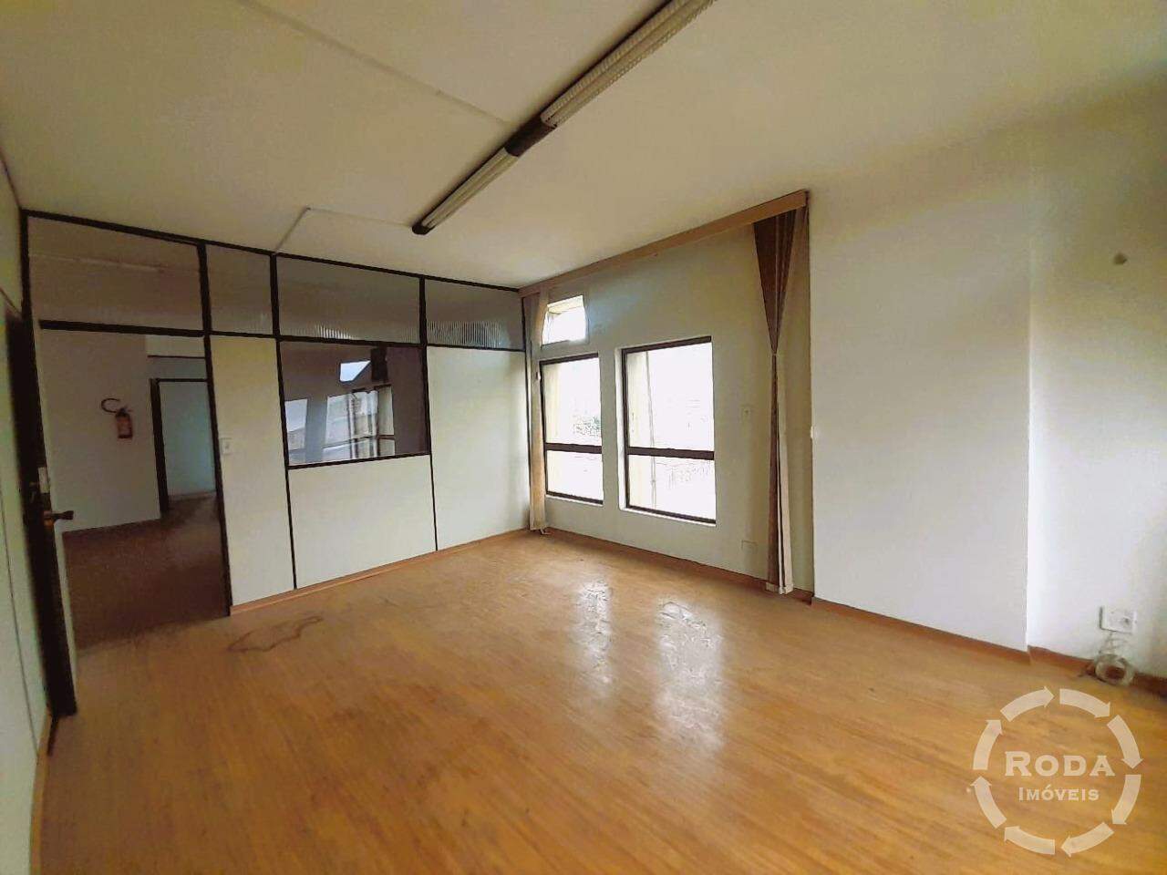 Conjunto Comercial à venda no Vila Mathias: 