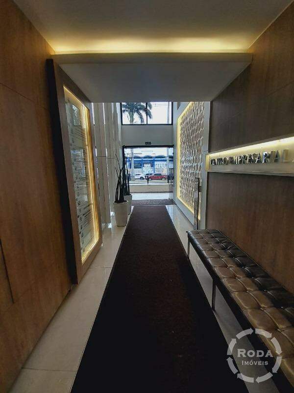 Conjunto Comercial à venda no Vila Mathias: 