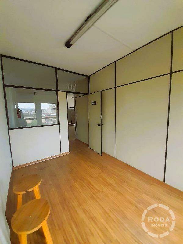 Conjunto Comercial à venda no Vila Mathias: 