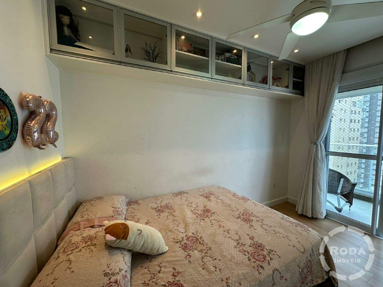 Apartamento à venda no Embaré: 