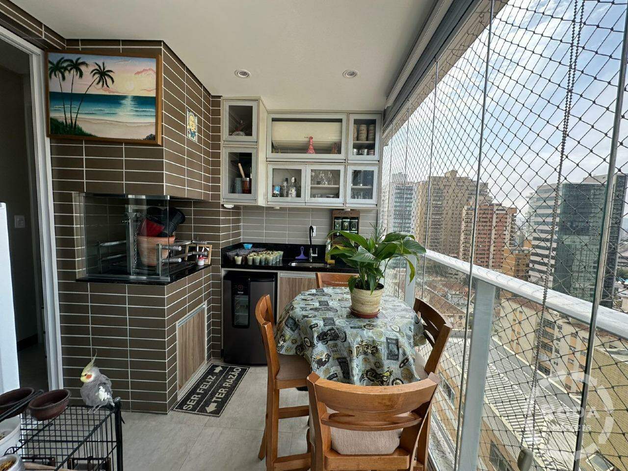 Apartamento à venda no Embaré: 
