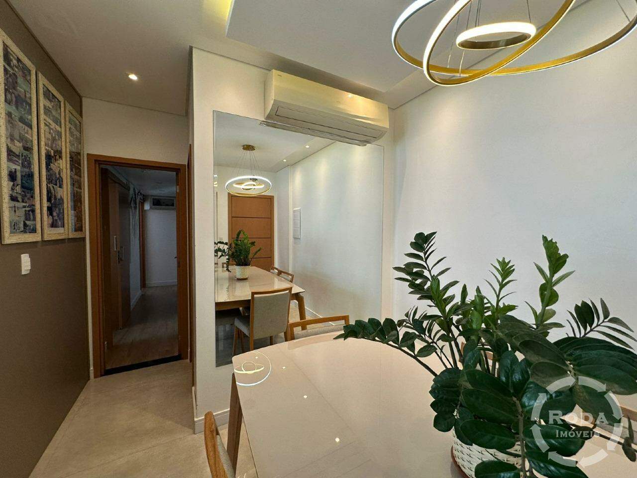 Apartamento à venda no Embaré: 