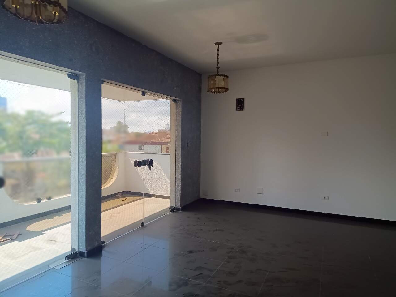 Cobertura à venda no Encruzilhada: 