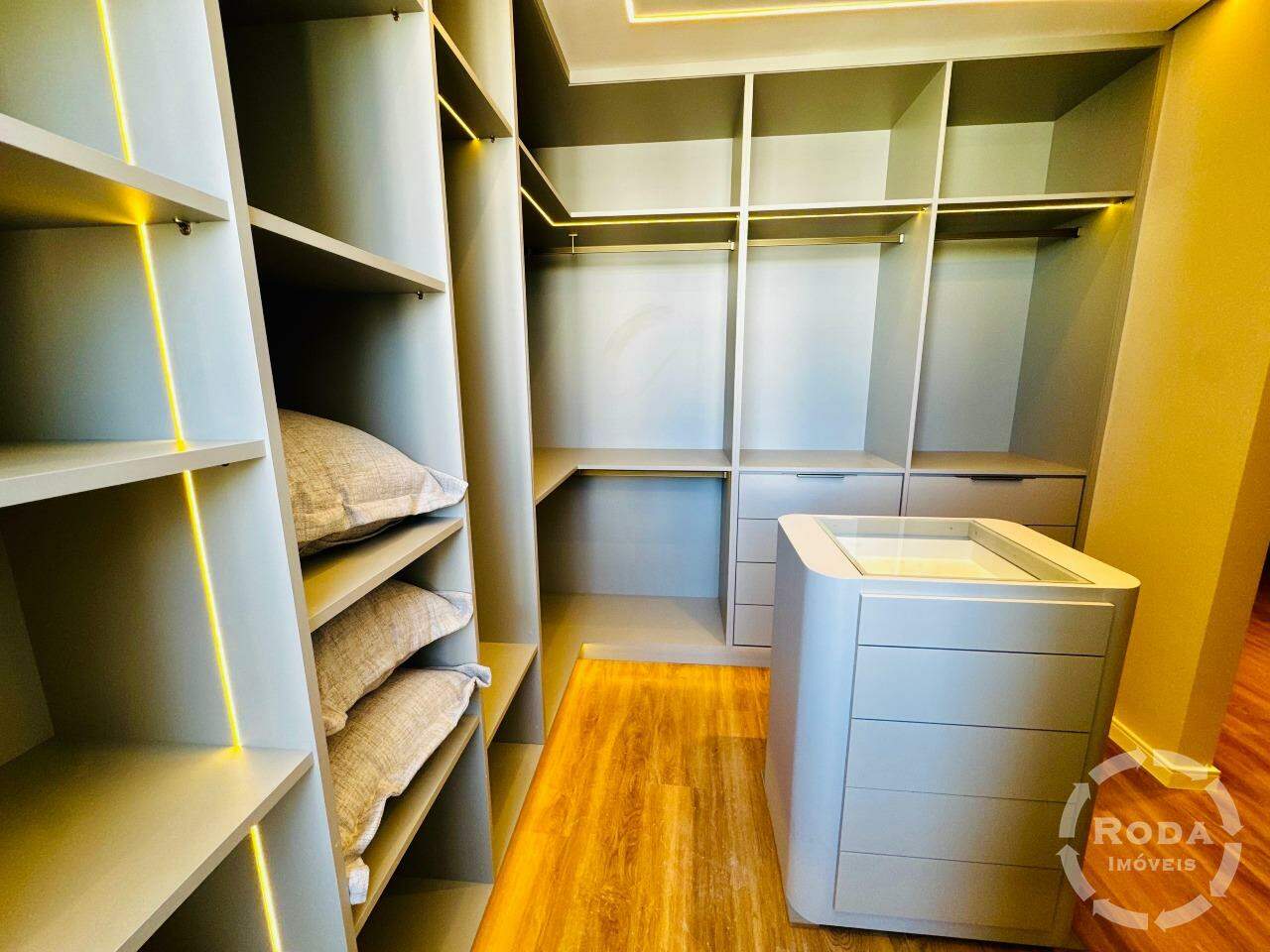 Apartamento à venda no Gonzaga: 