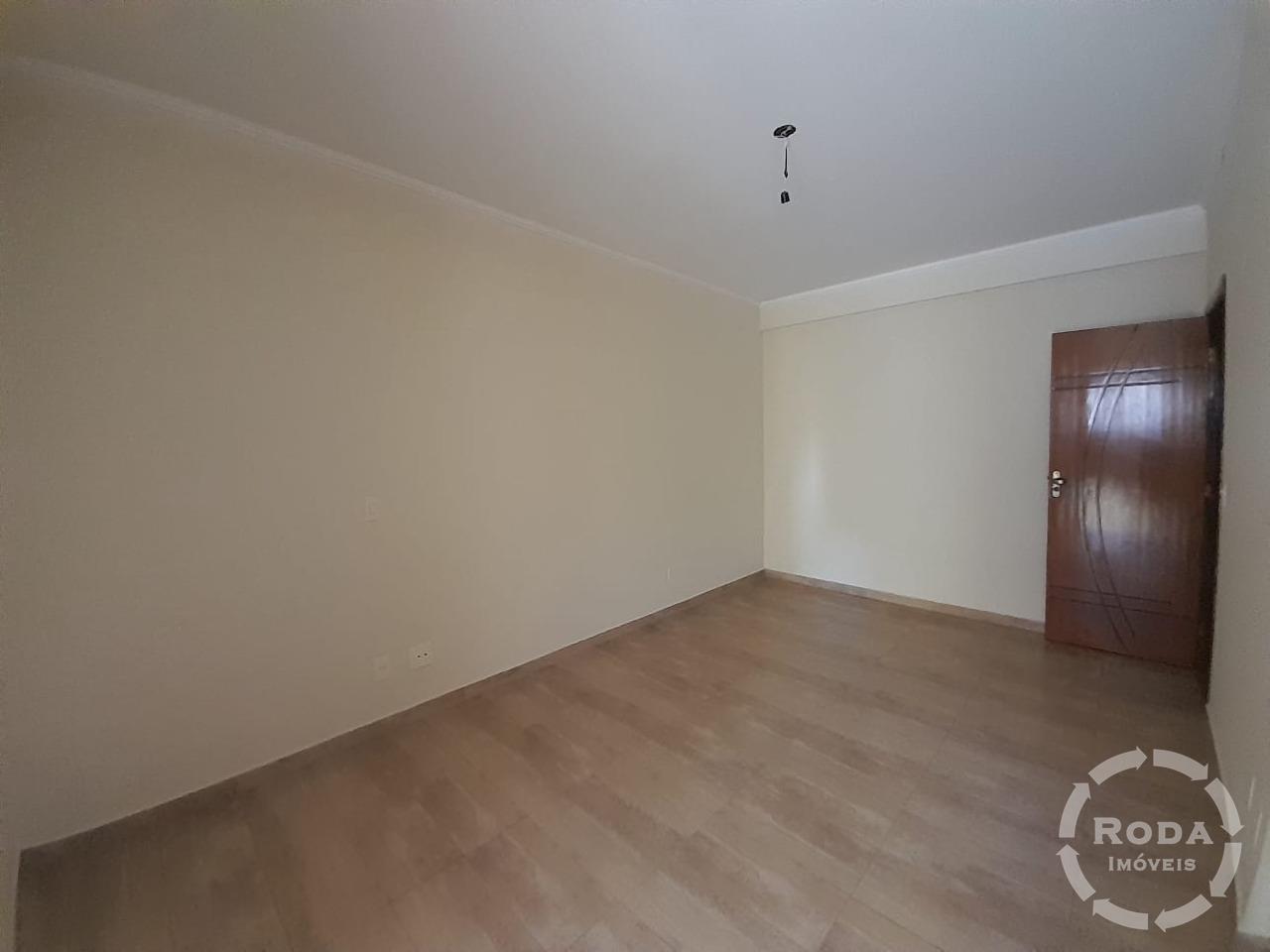 Casa para aluguel no Campo Grande: 